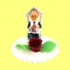 Figurka na tort Babcia(T-06) Średnica podstawy:8cm Wysokość:5,5cm